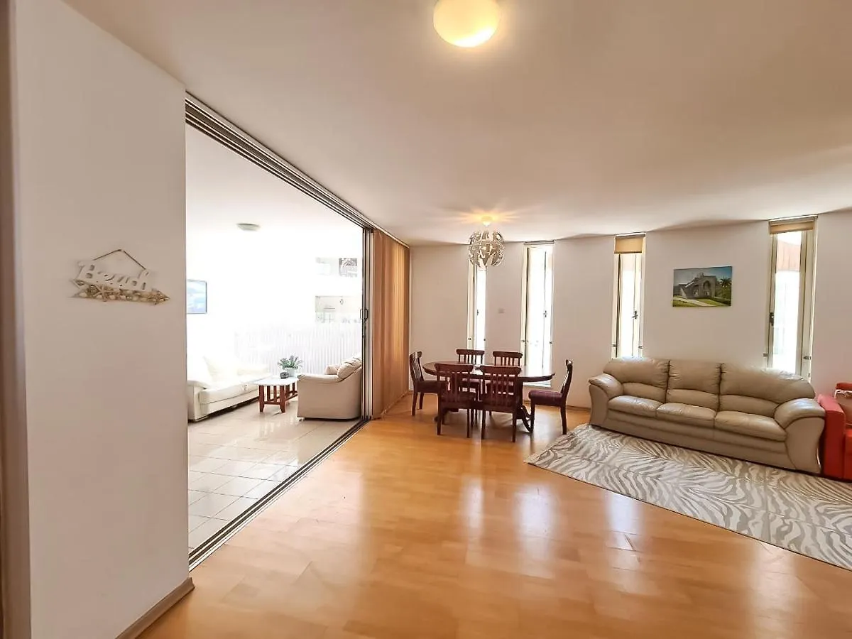City Flats Complex Apartment Larnaca 0*,